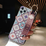 Load image into Gallery viewer, Floral Design iPhone Case (for iPhone SE 2020, 12, 12 Mini, 12 Pro, 12 Pro Max)
